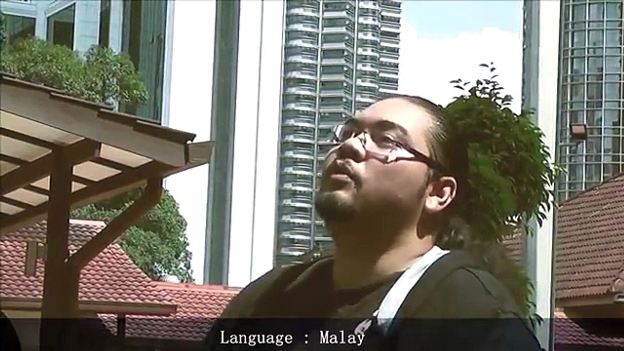 ১২ ভাষায় ‘আমার ভাইয়ের রক্তে রাঙ্গানো’