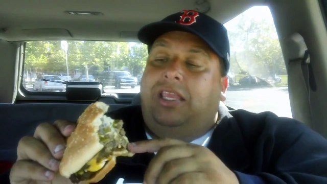 Jack In The Boxs Jalapeño Ranch Ultimate Cheeseburger™ REVIEW!