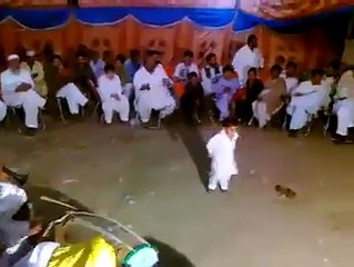 very cute dance small boys