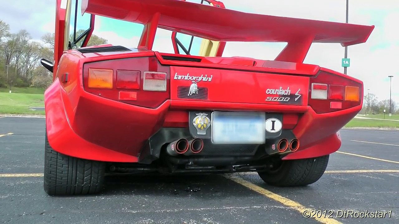 Ride in a Lamborghini Countach S!