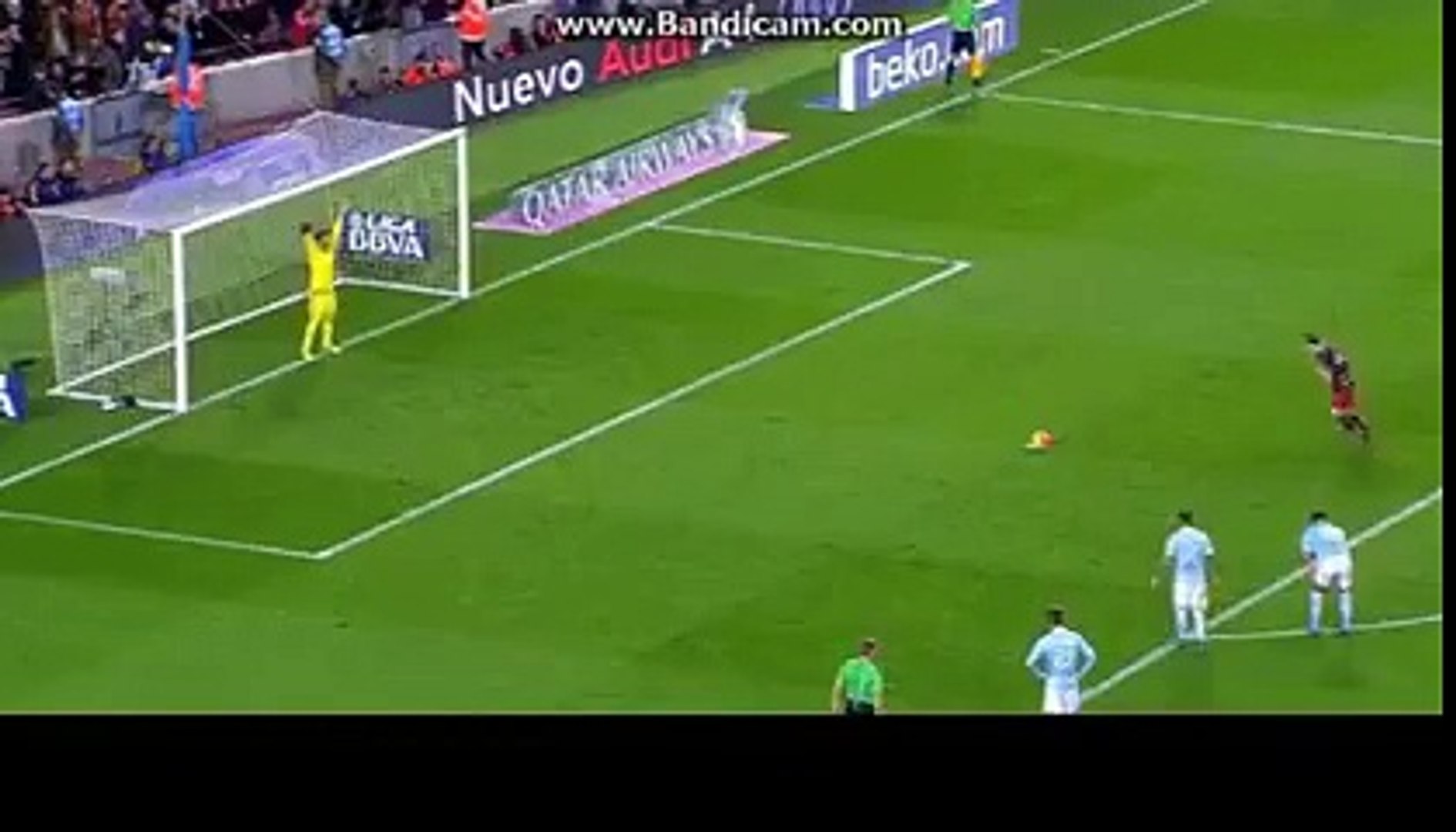 ⁣Lionel Messi İnanılmaz Penaltısı-Lionel Messi Penalty & Luis Suarez Hattrick Goal - Barcelona