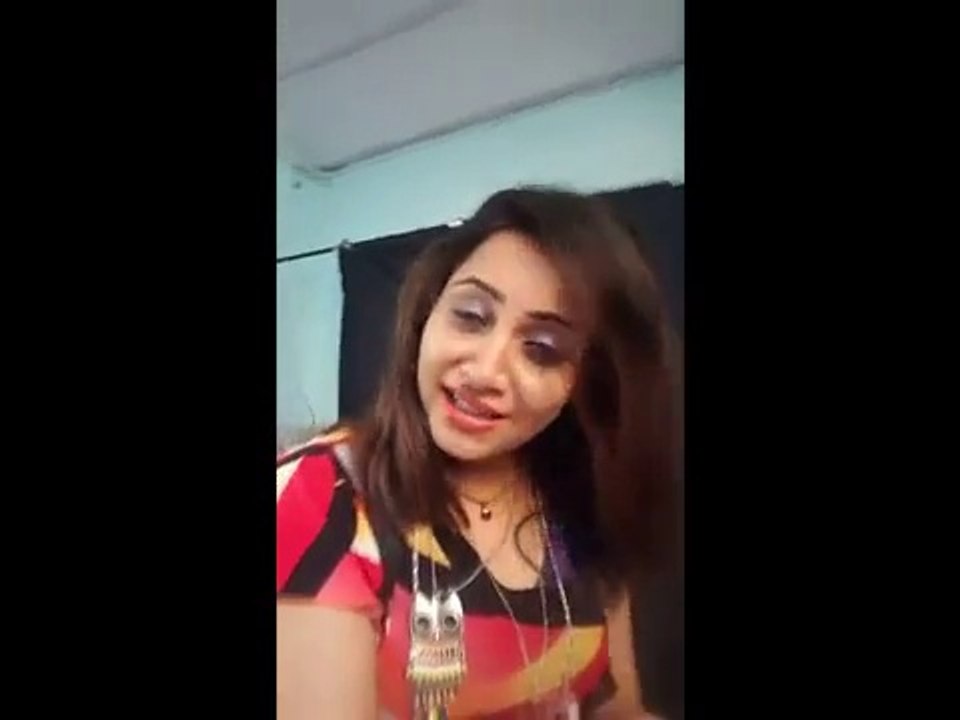 Arshi Khan New Message To Shahid Afridi shocking