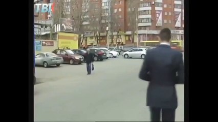 Дебил года! Распространяем