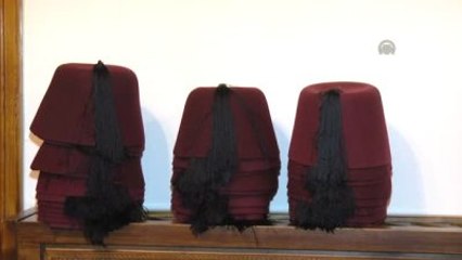 Bosnalı Müslümanlar Fes Geleneğini Sürdürüyor