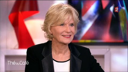 Invité dans "Thé ou café" JoeyStarr estime que "l'amour crétinise" - Regardez