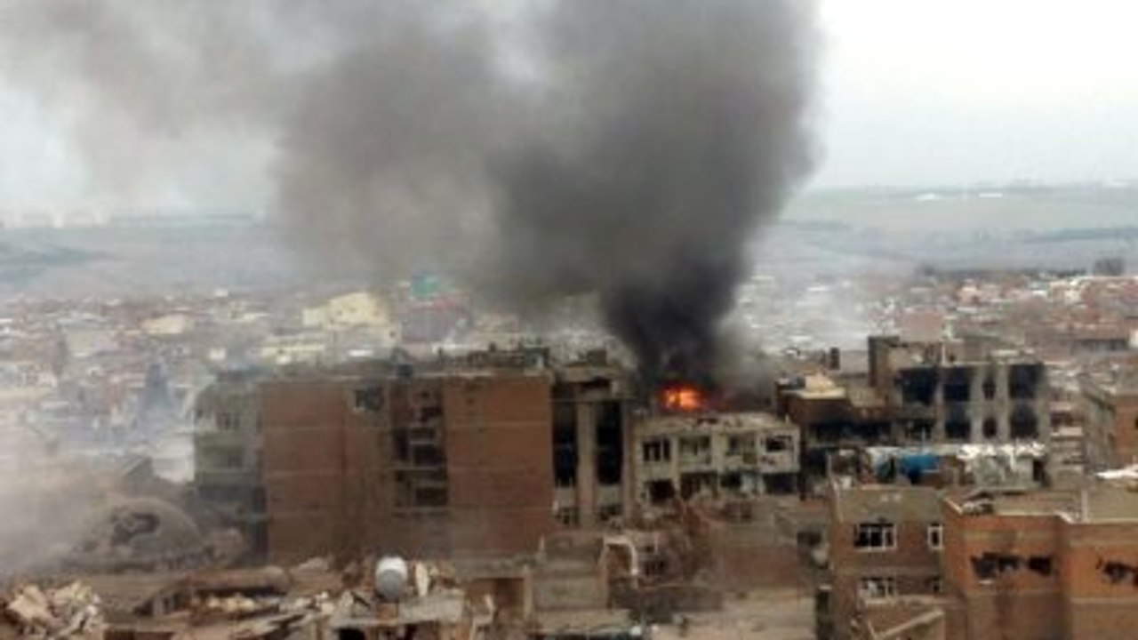 Sur'da Çember Daraldı! Teröristler 'Fedai Eylem' Hazırlığında