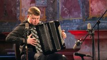 Musician plays Vivaldi like a God on his Accordion!