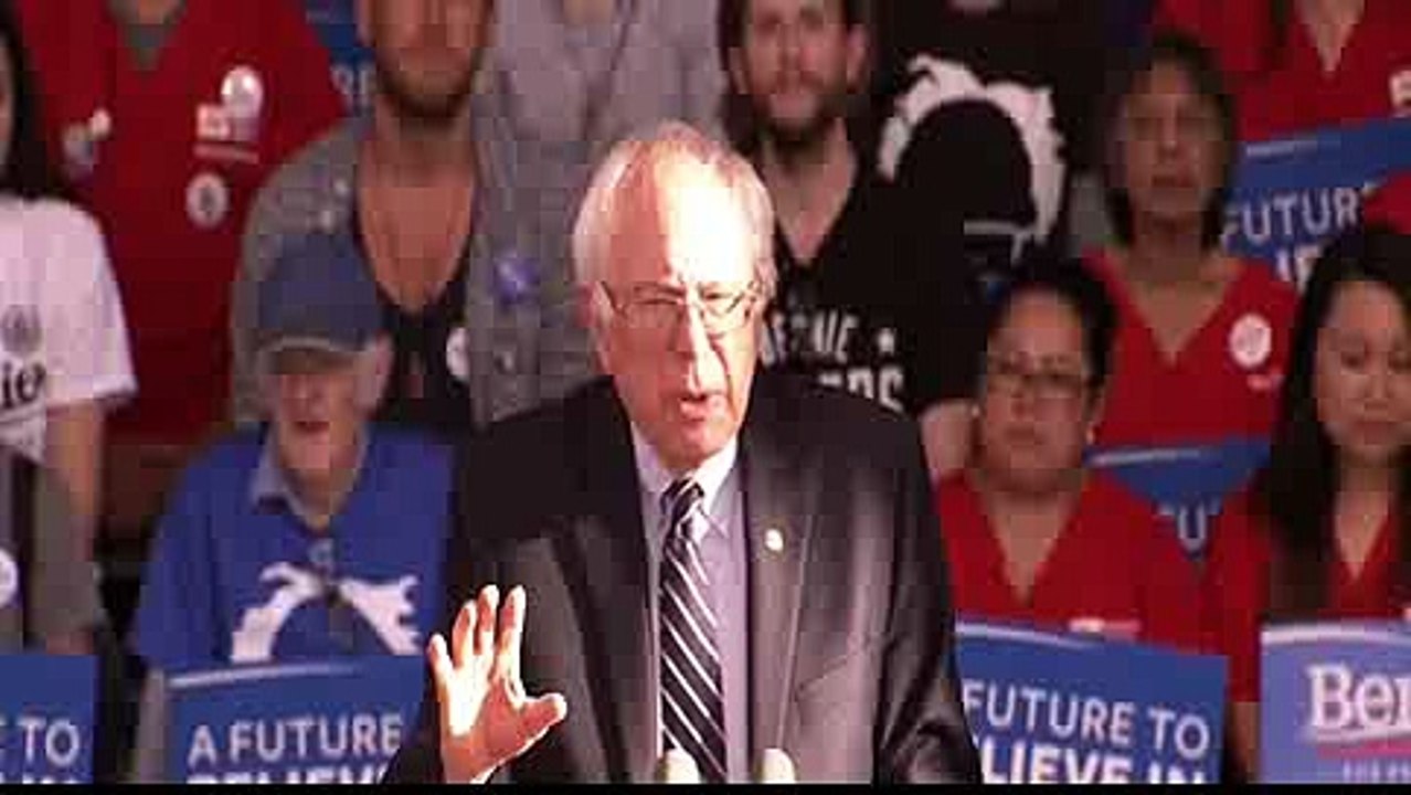 Sanders On to Super Tuesday
