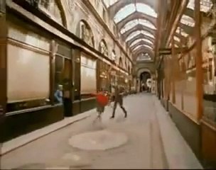 Course poursuite Zazie dans le métro Louis Malle