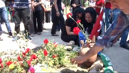 Babalar Günü'nde Soma maden şehitliğe ziyaretçi akını