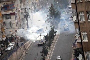 Diyarbakır'da yürüyüşe  müdahale