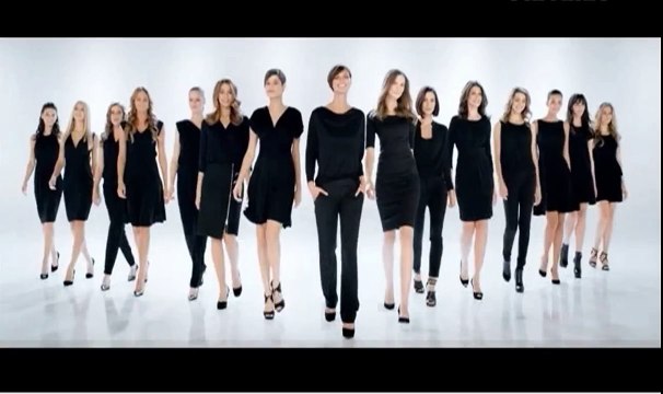 Реклама гель для стирки перволь - реклама Pervoll - революція - чорний колір як новий!