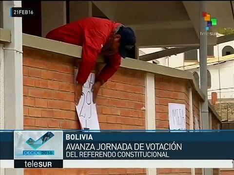 Más de 258 mil bolivianos votan desde el exterior en referendo