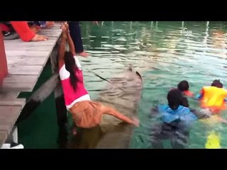 Küçük kız batan kanoyu böyle kurtardı