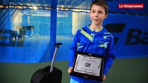 Auray. Tennis-Open Super 12 : Victoire de César Bouchelaghem