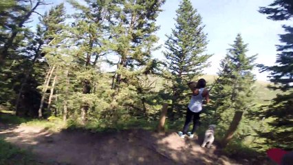 TCN Travel Bruh goes for a hike at Big Hill Springs[13]