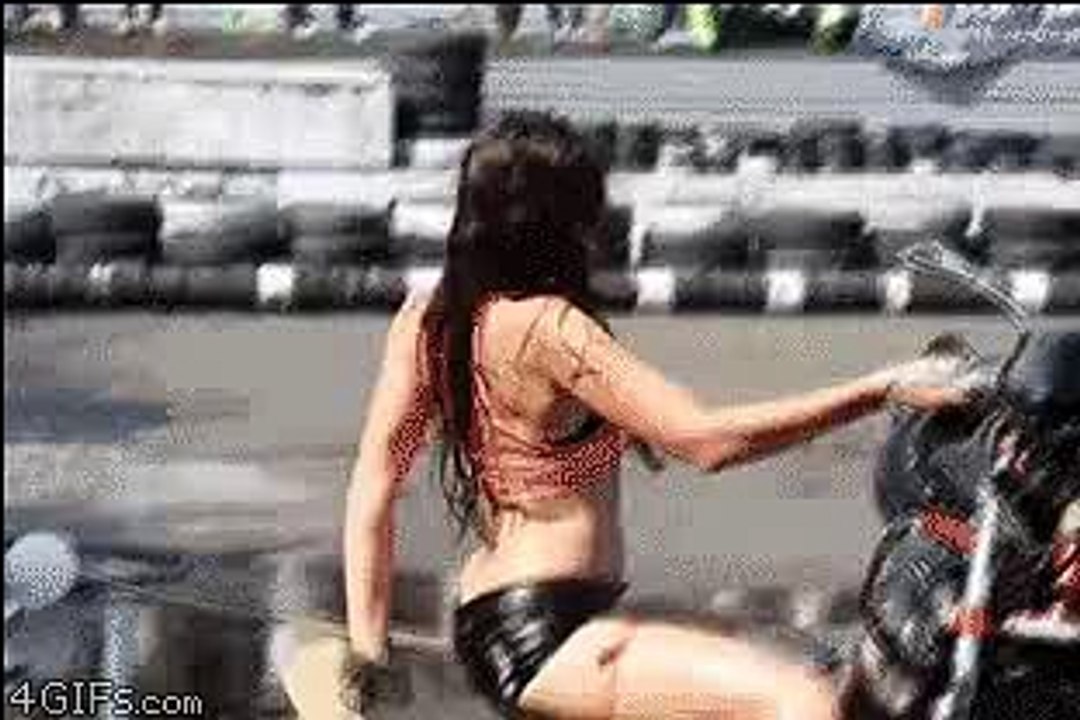 J'ai mal au ventre. Mdrrr