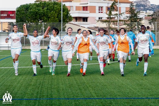 Voilà comment les Olympiennes fêtent leur victoire avec leurs supporters