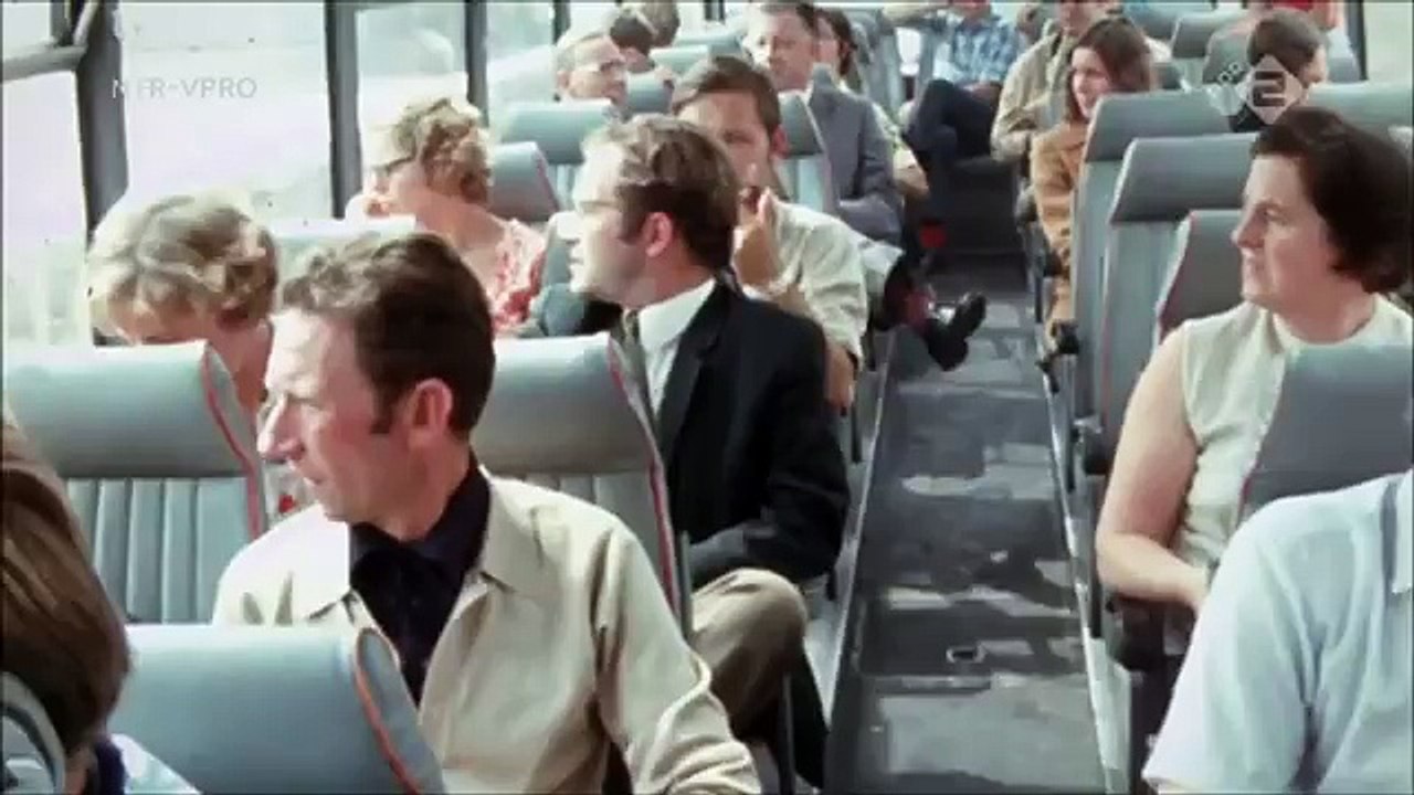 Direct Sourcing anno jaren '50 in Emmen - fragment Andere Tijden (1024p FULL HD)