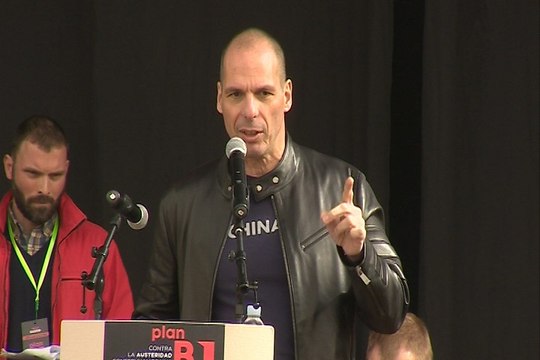 Varoufakis: Say to Brussels No Pasarán!