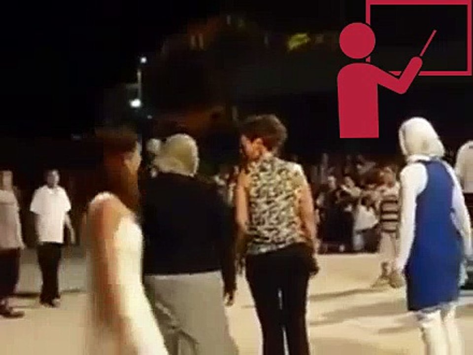 Apaçi Sülalesi - Düğünde Apaçi Dansı İzle | Vidivodo