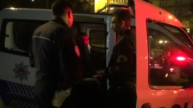 Zonguldak-Alkollü Sürücü Polis Aracına Çarparak Durabildi