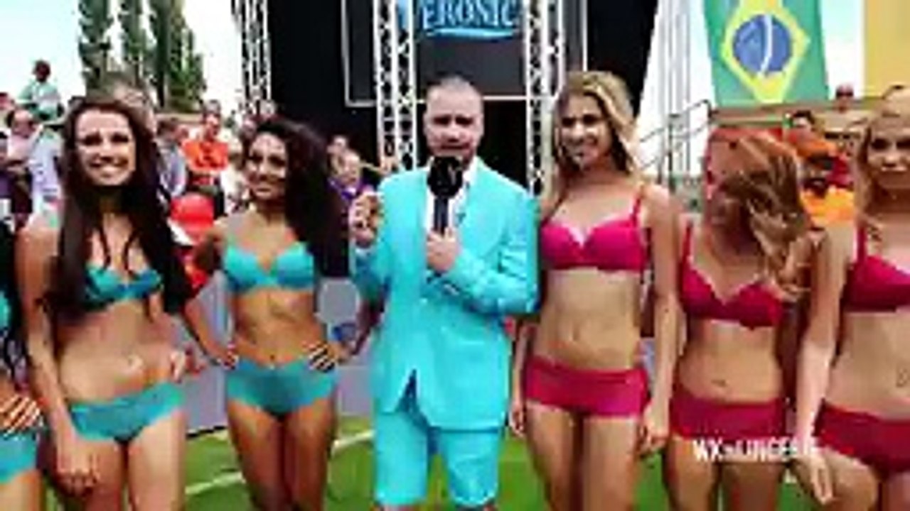 Italië - Rusland - WK in lingerie 2014 (Italy vs Russia - World Cup in Lingerie 2014)