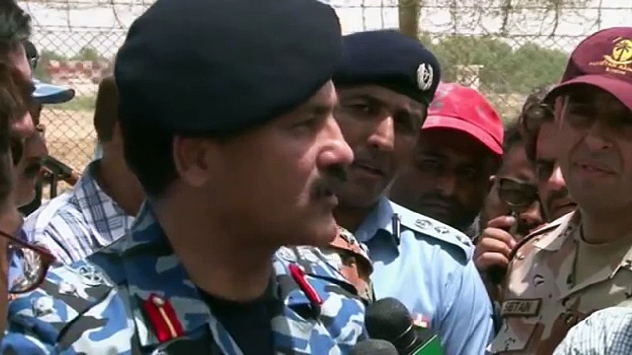 Pakiwstani forces prpel attack near karachi