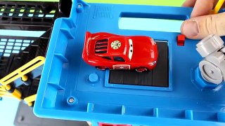 Disney Pixar Cars Rescue Squad Lightning McQueen Mater and Red save Batman & Batcave on Fi