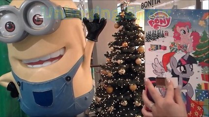 GIANT Minion at Christmas Tree Advent Calendar / Рождественский календарь / アドベントカレンダー - Day 8