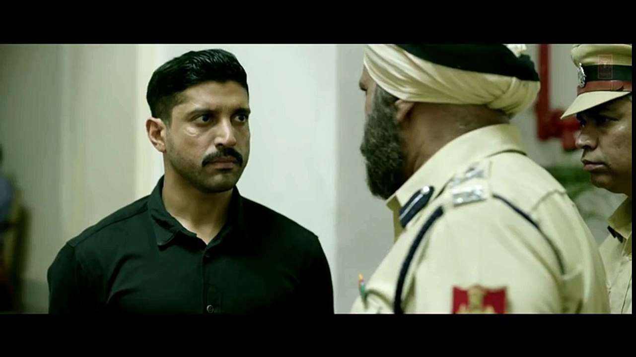 'TU MERE PAAS' Video Song _ WAZIR Movie Song _ Farhan Akhtar_ Aditi Rao Hydari _
