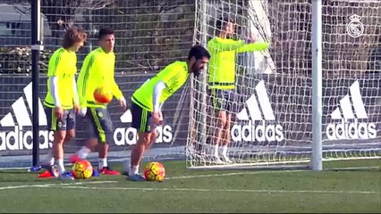 TRAINING - Spectacular goals during Real Madrid training session 22.02.2016