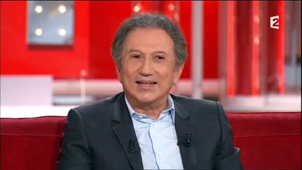 Catherine et Liliane vont-elles débarquer sur scène ? Alex Lutz répond ! Regardez