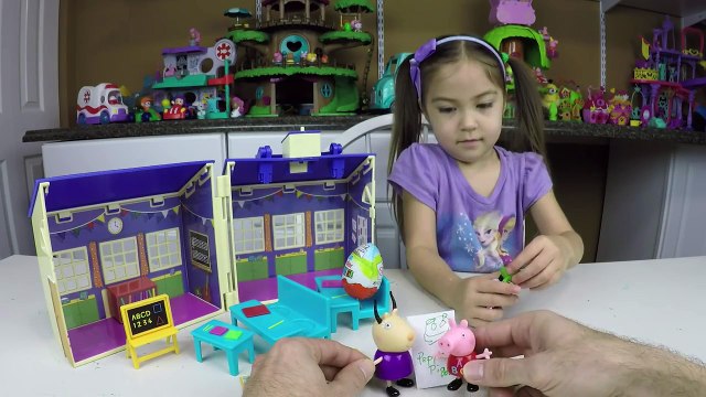 FUN PEPPA PIG SCHOOL HOUSE PLAYSET + Kinder Surprise Eggs Kids Toy Surprises Opening Toys & Learning