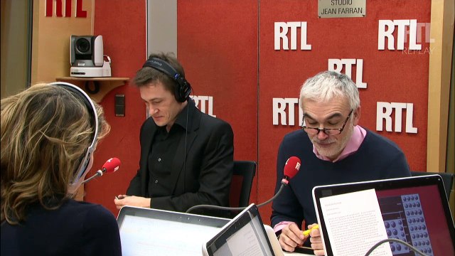François Hollande en visite en Polynésie : On tient les promesses qu'on peut , lance Pascal Praud
