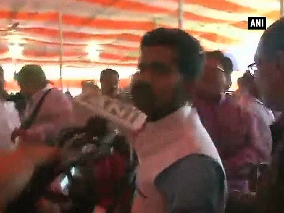 Student slapped during BHU convocation ceremony