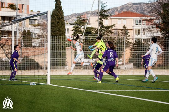 D2 féminine - OM 2-0 Grenoble Claix : le but de Caroline Pizzala (85e)