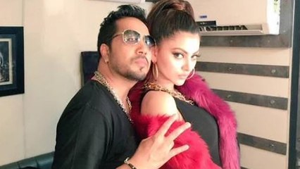Urvashi Rautela DENIES Marrying Mika Singh