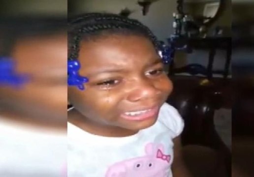 Obama gitmesin diye ağlayan küçük kız