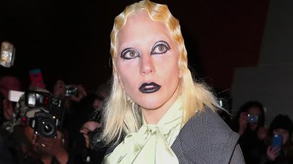 Lady Gaga opte pour le blond en préparation pour le défilé de Marc Jacobs