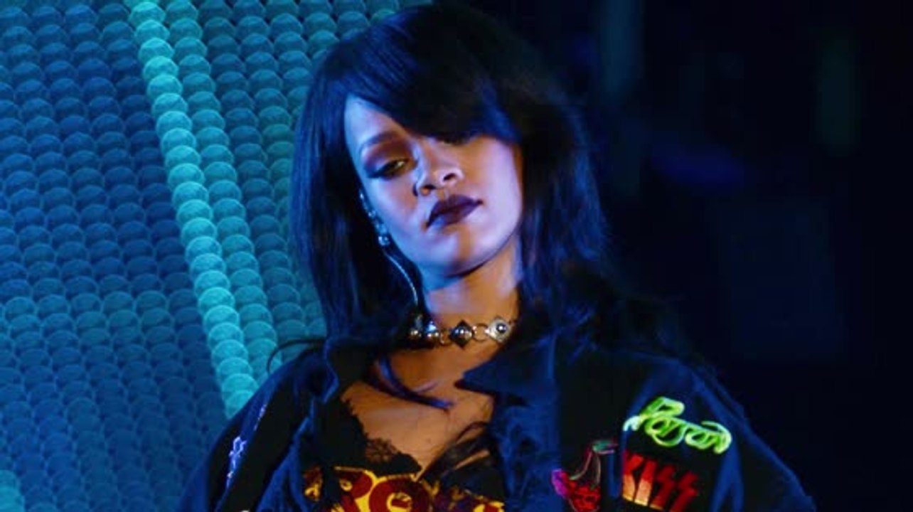 Rihanna verschiebt ihre 'ANTI' Tour