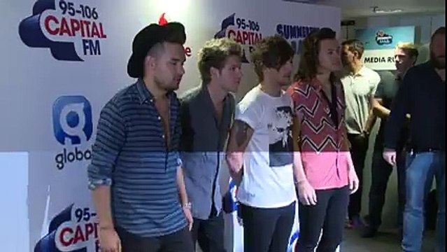 Gigi Hadid Goes Completely Nude After Zayn Malik Video Debut