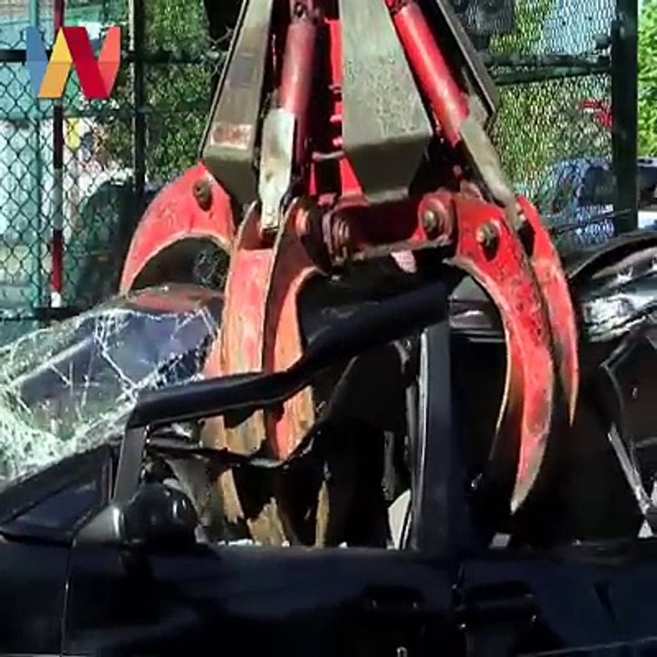 Car Crushed In a Cube Prank