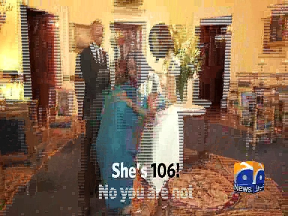 106-year-old woman dances with Barack and Michelle Obama