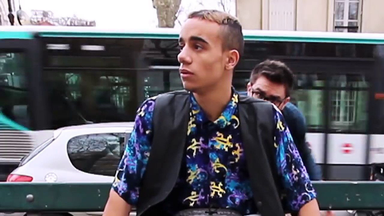 Cyprien - Comme une merde (feat. Mister V)