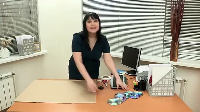 Часы из компакт-дисковчасы своими руками