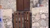 Güney Kıbrıs Rum Kesiminde Tarihi Cami Kundaklandı