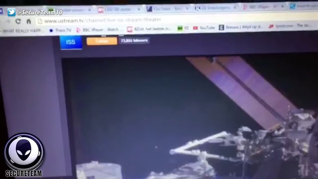 Crazy! Fighter Jets Chase UFO & Alien Abduction Pics Surface!