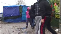 Démantèlement de la jungle de Calais : des migrants refusent de partir