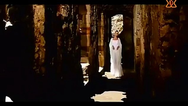 Do Lafzon Mein Likh Di.Dhai Akshar Prem Kehani -